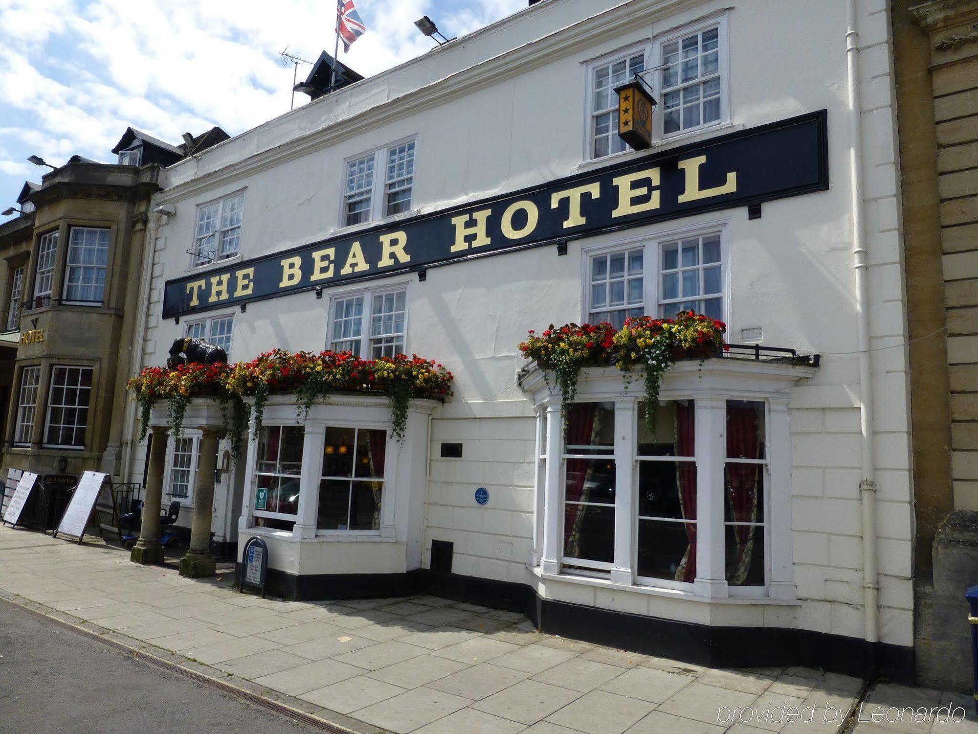 The Bear Hotel Devizes Kültér fotó